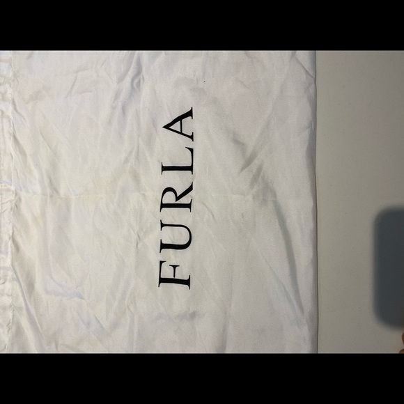 FURLA SHOULDER BAG CROSS BODY BAG WITH HANDLES AND SIDE STRAP + DUST BAG + VALET - Picture 16 of 16